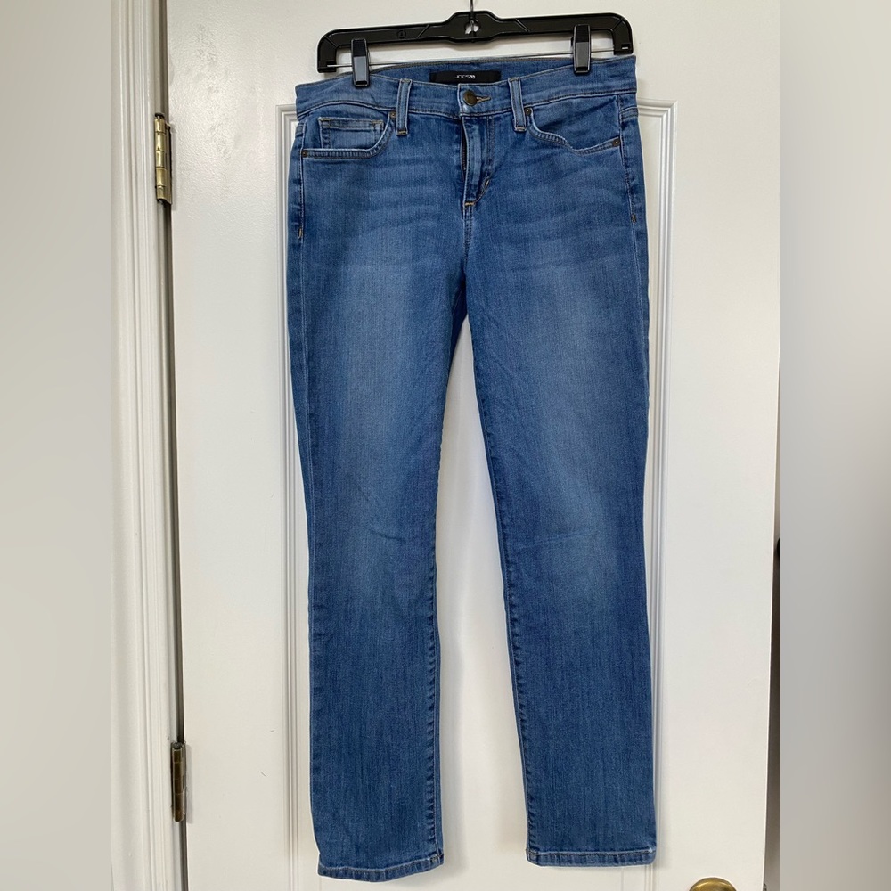 Joe’s ankle blue jeans